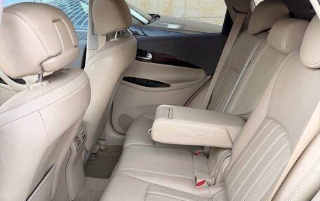 Infiniti EX, 2011 год, 1 900 000 рублей, 11 фотография