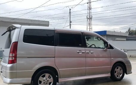 Nissan Serena II, 2003 год, 650 000 рублей, 4 фотография