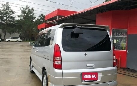 Nissan Serena II, 2003 год, 650 000 рублей, 2 фотография