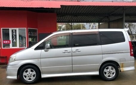 Nissan Serena II, 2003 год, 650 000 рублей, 3 фотография