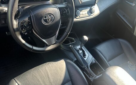 Toyota RAV4, 2016 год, 2 800 000 рублей, 8 фотография