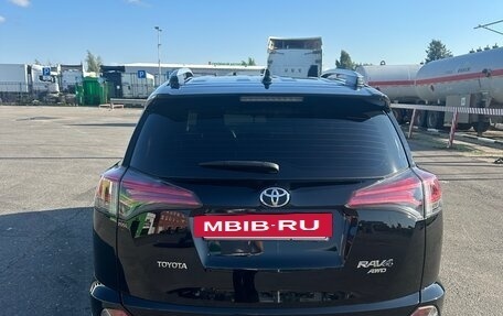 Toyota RAV4, 2016 год, 2 800 000 рублей, 5 фотография