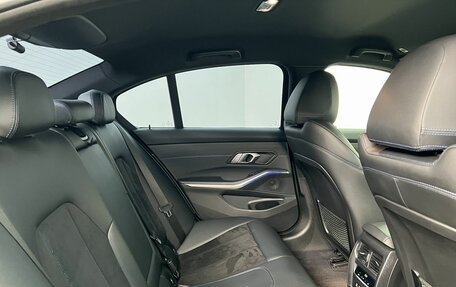 BMW 3 серия, 2020 год, 3 970 000 рублей, 12 фотография