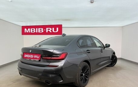 BMW 3 серия, 2020 год, 3 970 000 рублей, 2 фотография