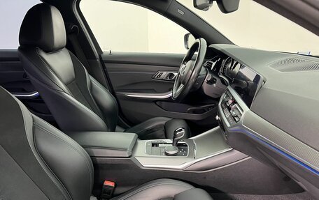 BMW 3 серия, 2020 год, 3 970 000 рублей, 14 фотография