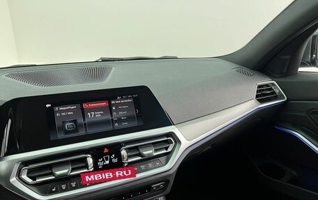 BMW 3 серия, 2020 год, 3 970 000 рублей, 18 фотография