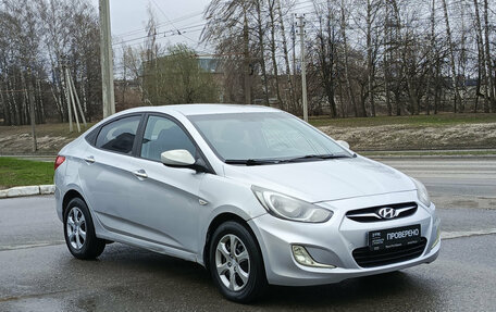 Hyundai Solaris II рестайлинг, 2012 год, 625 000 рублей, 3 фотография