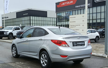 Hyundai Solaris II рестайлинг, 2012 год, 625 000 рублей, 8 фотография