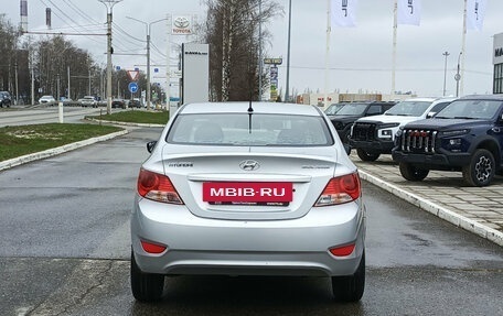 Hyundai Solaris II рестайлинг, 2012 год, 625 000 рублей, 7 фотография