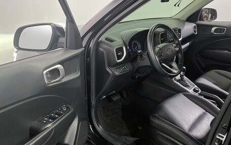 Hyundai Venue I, 2022 год, 1 687 000 рублей, 6 фотография