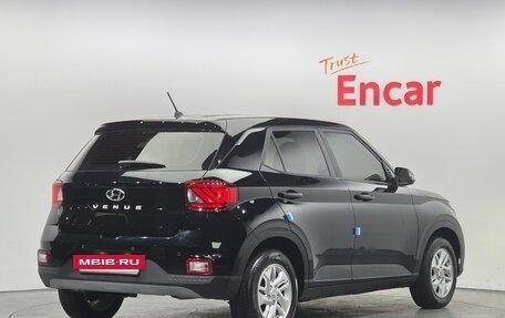 Hyundai Venue I, 2022 год, 1 687 000 рублей, 2 фотография