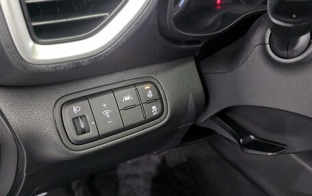 Hyundai Venue I, 2022 год, 1 687 000 рублей, 11 фотография