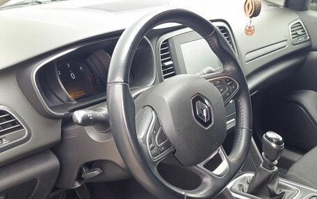 Renault Megane IV, 2019 год, 1 650 000 рублей, 9 фотография