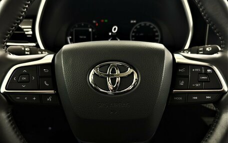 Toyota Highlander, 2025 год, 5 990 000 рублей, 9 фотография