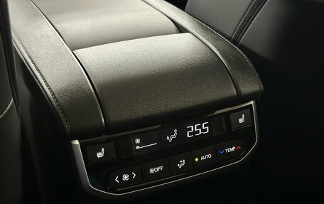 Toyota Highlander, 2025 год, 5 990 000 рублей, 12 фотография