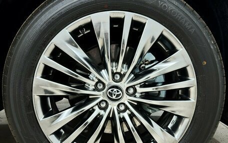 Toyota Highlander, 2025 год, 5 990 000 рублей, 23 фотография