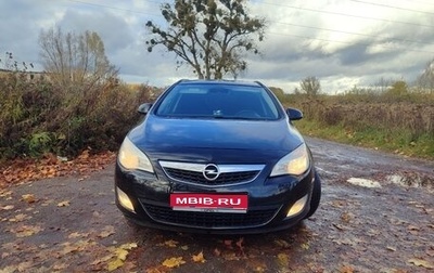 Opel Astra J, 2011 год, 660 000 рублей, 1 фотография