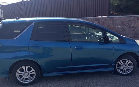 Honda Fit Shuttle I рестайлинг, 2012 год, 1 200 000 рублей, 4 фотография