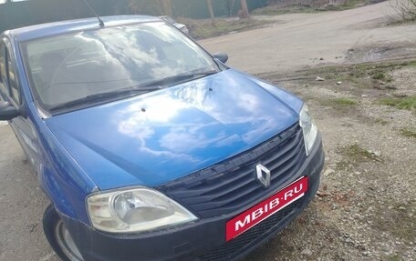 Renault Logan I, 2005 год, 230 000 рублей, 2 фотография