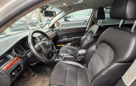 Skoda Superb III рестайлинг, 2010 год, 800 000 рублей, 6 фотография