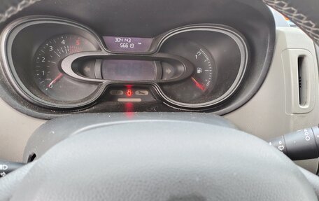 Renault Trafic, 2017 год, 1 999 999 рублей, 8 фотография