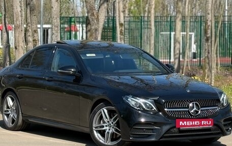 Mercedes-Benz E-Класс, 2019 год, 2 980 000 рублей, 3 фотография