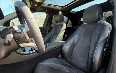 Mercedes-Benz E-Класс, 2019 год, 2 980 000 рублей, 11 фотография