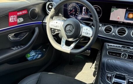 Mercedes-Benz E-Класс, 2019 год, 2 980 000 рублей, 24 фотография