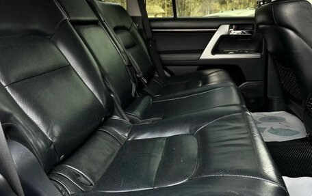 Toyota Land Cruiser 200, 2013 год, 3 449 000 рублей, 9 фотография