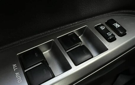 Toyota Land Cruiser 200, 2013 год, 3 449 000 рублей, 16 фотография