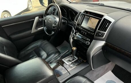 Toyota Land Cruiser 200, 2013 год, 3 449 000 рублей, 10 фотография