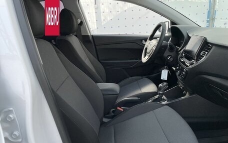 Hyundai Solaris II рестайлинг, 2021 год, 1 735 000 рублей, 12 фотография