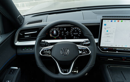 Volkswagen Teramont, 2026 год, 6 680 000 рублей, 12 фотография