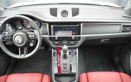 Porsche Macan I рестайлинг, 2025 год, 12 390 000 рублей, 14 фотография