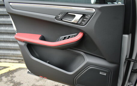 Porsche Macan I рестайлинг, 2025 год, 12 390 000 рублей, 24 фотография