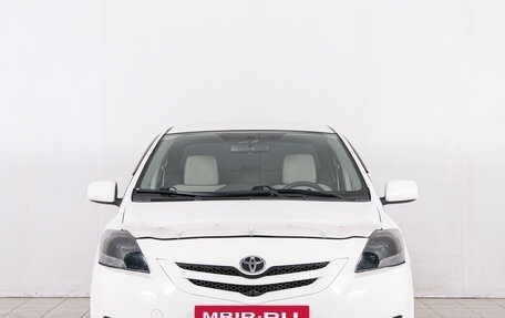 Toyota Yaris III рестайлинг, 2008 год, 549 000 рублей, 2 фотография