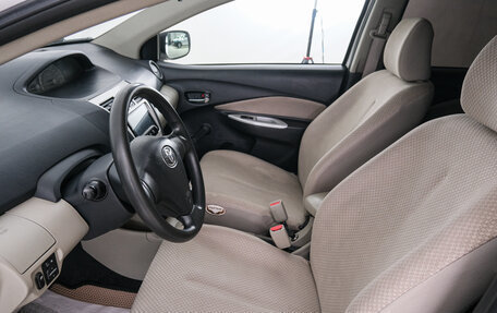 Toyota Yaris III рестайлинг, 2008 год, 549 000 рублей, 8 фотография