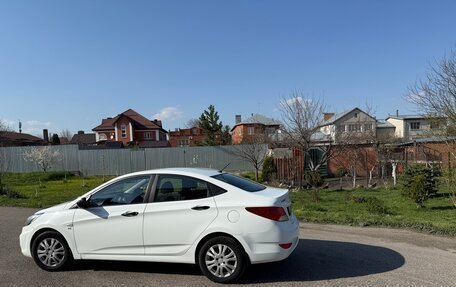 Hyundai Solaris II рестайлинг, 2013 год, 1 200 000 рублей, 3 фотография