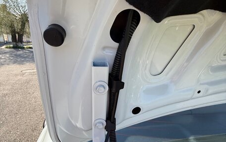 Hyundai Solaris II рестайлинг, 2013 год, 1 200 000 рублей, 39 фотография