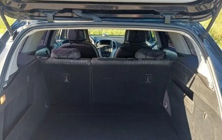 Opel Astra J, 2011 год, 660 000 рублей, 7 фотография