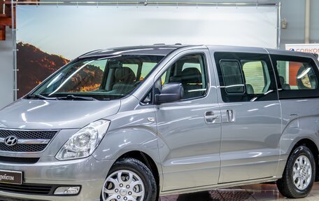 Hyundai Grand Starex Grand Starex I рестайлинг 2, 2011 год, 1 250 000 рублей, 3 фотография