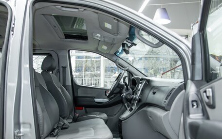 Hyundai Grand Starex Grand Starex I рестайлинг 2, 2011 год, 1 250 000 рублей, 9 фотография