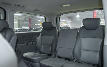 Hyundai Grand Starex Grand Starex I рестайлинг 2, 2011 год, 1 250 000 рублей, 12 фотография