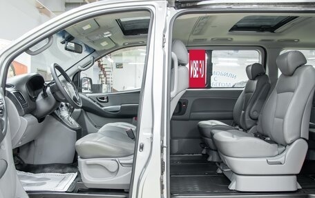 Hyundai Grand Starex Grand Starex I рестайлинг 2, 2011 год, 1 250 000 рублей, 25 фотография