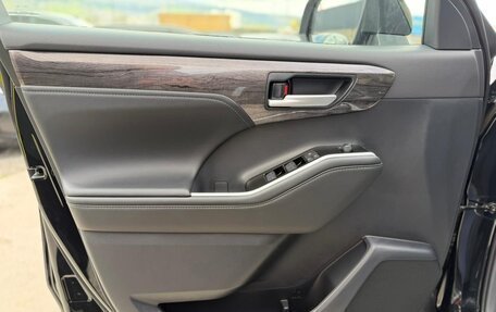 Toyota Highlander, 2026 год, 5 350 000 рублей, 18 фотография