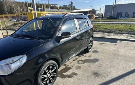 Geely MK Cross I, 2012 год, 270 000 рублей, 2 фотография