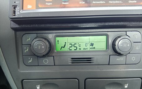 ГАЗ 31105 «Волга», 2007 год, 180 000 рублей, 9 фотография