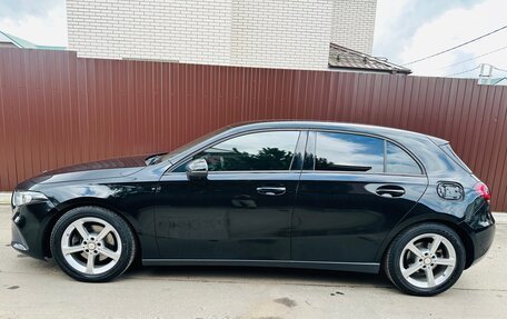 Mercedes-Benz A-Класс, 2019 год, 1 630 000 рублей, 7 фотография