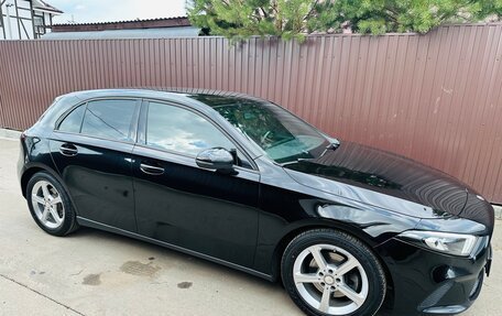 Mercedes-Benz A-Класс, 2019 год, 1 630 000 рублей, 2 фотография