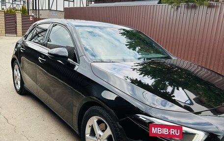 Mercedes-Benz A-Класс, 2019 год, 1 630 000 рублей, 16 фотография